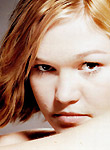 Julia Stiles